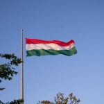 Magyar nemzeti zászló – illusztráció az 1956-os forradalom 70. évfordulójához